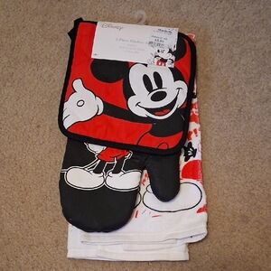 Disney Red and Black Mickey Mouse Kitchen Set